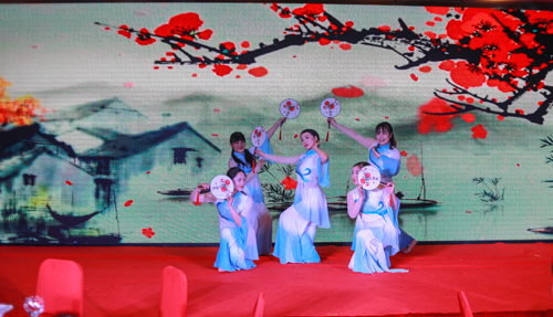 大禹漢光2018年“同心同行，共創(chuàng)未來”主題年會圓滿成功