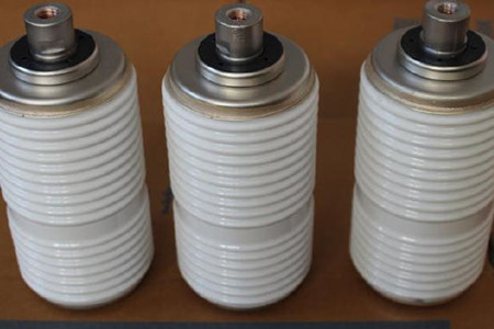 影響真空開(kāi)關(guān)管價(jià)格的因素有哪些？